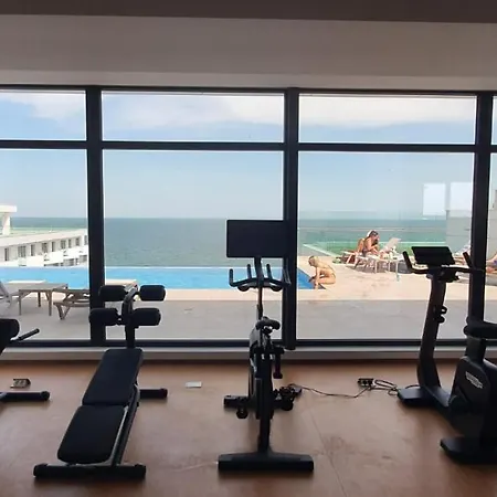 Infinity Pool & Beach Premiere Suit Infinity Pool On Top Floor Parking *