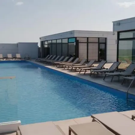 Infinity Pool & Beach Premiere Suit Infinity Pool On Top Floor Parking Apartment Navodari